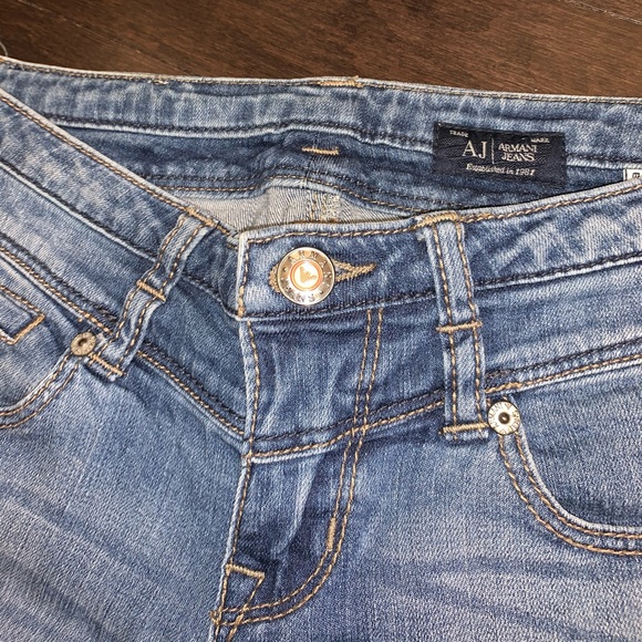 Original Armani Jeans. - Picture 5 of 5